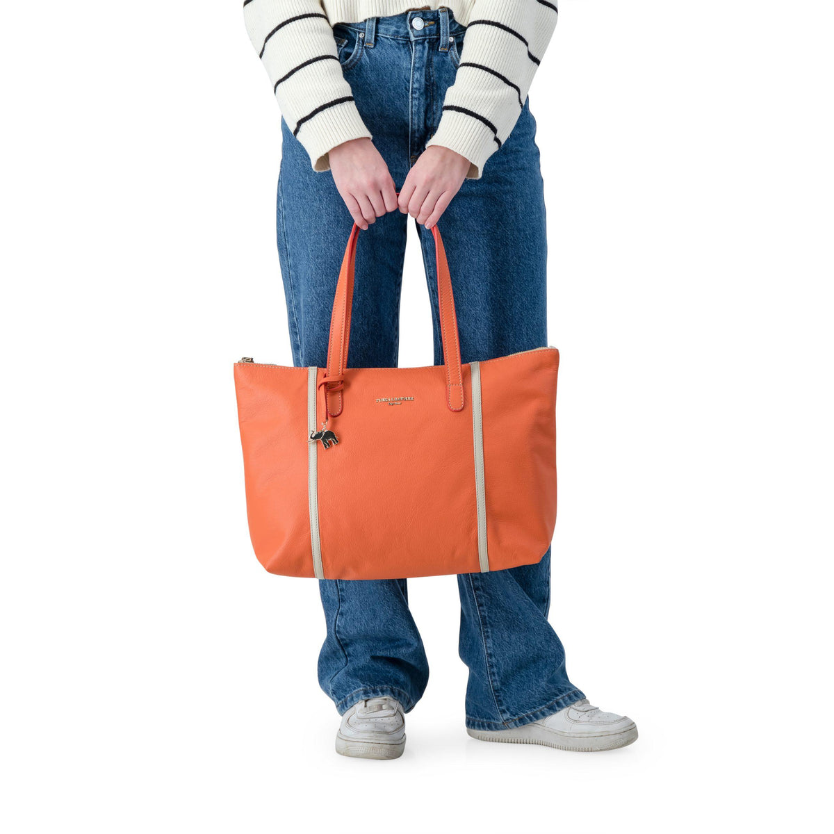 #Color_orange & cream