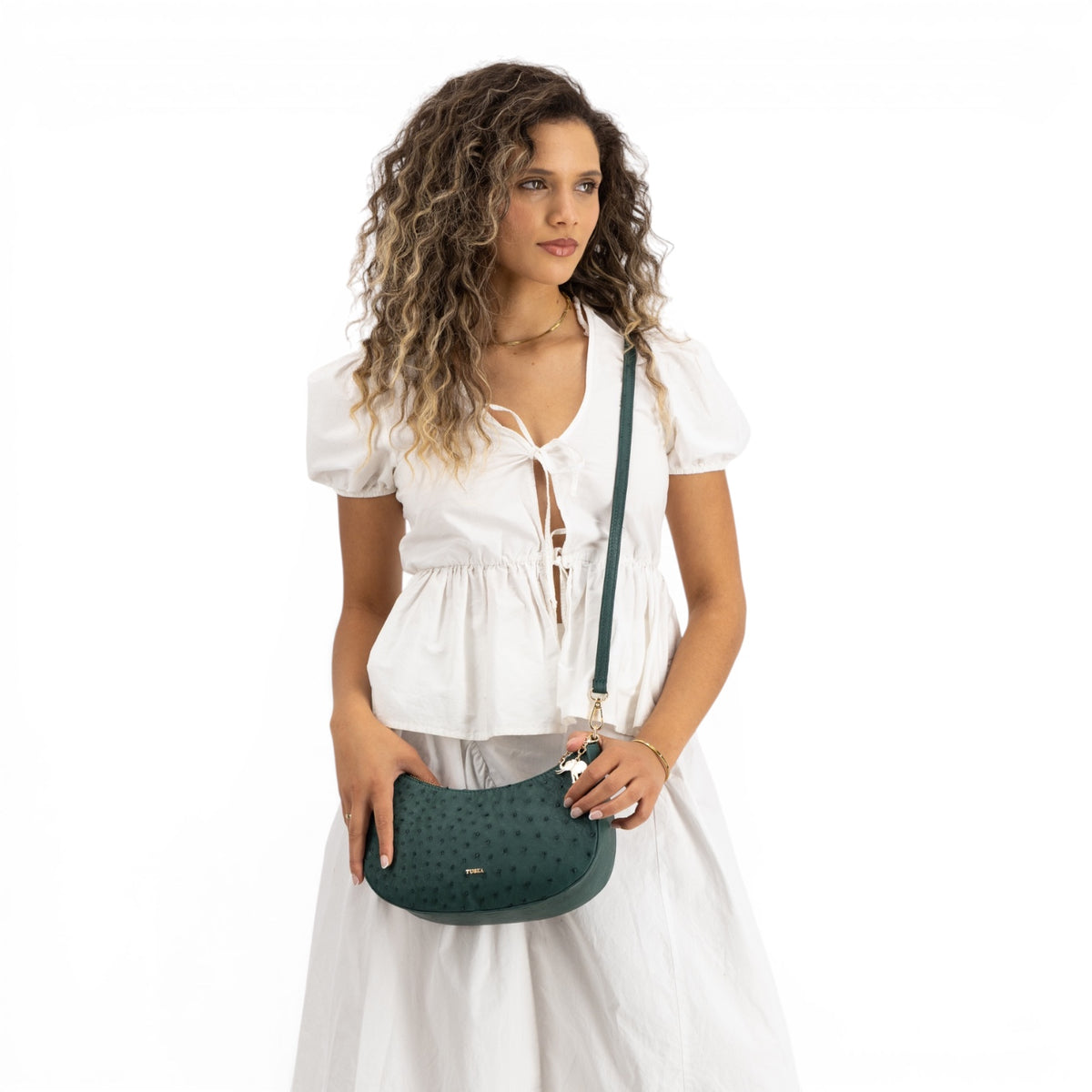 #Color_emerald green